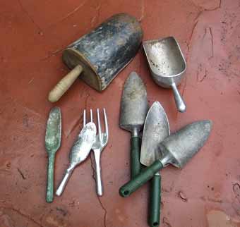 trowels,scoops